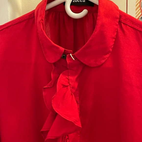 ZUCCA Beautiful Red Valentine’s Day top. - Picture 2 of 2